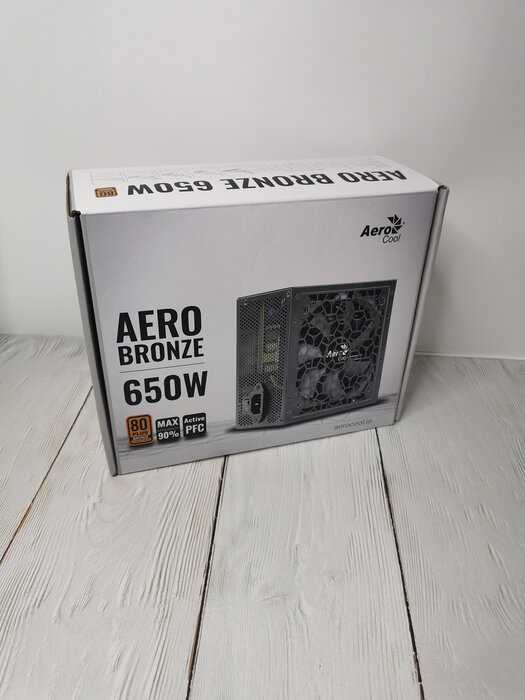 Обзор и технические характеристики AeroCool Aero Bronze 550W. 10 отзывов и рейтинг реальных пользователей о AeroCool Aero Bronze 550W. Достоинства, недостатки, комментарии.