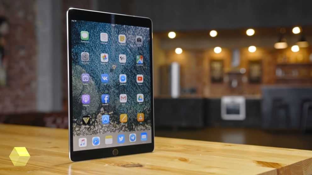 Обзор и технические характеристики Apple iPad mini 5 (2019) 64Gb Wi-Fi + Cellular. 9 отзывов и рейтинг реальных пользователей о Apple iPad mini 5 (2019) 64Gb Wi-Fi + Cellular. Достоинства, недостатки, комментарии.