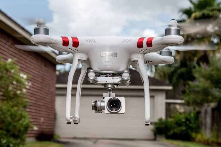 Квадрокоптер с камерой: какой лучше взять, выбрать для начинающих, новичка, рейтинг лучших дронов в соотношении цена и качество 2021 года