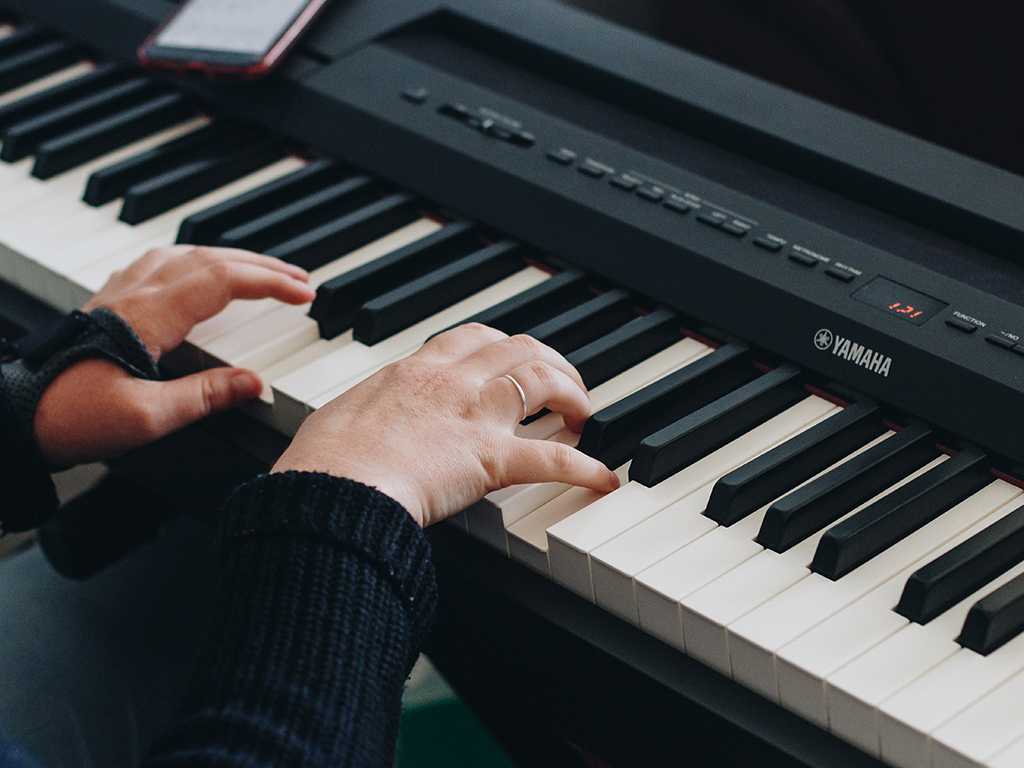Лучшие цифровые пианино, топ-20 рейтинг хороших пианино 2021