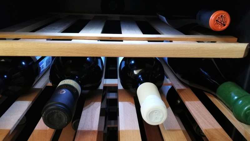 10 лучших винных шкафов для дома: рейтинг по отзывам владельцев